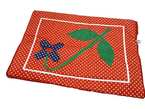 Big Polka Dots 12 Flap Flower Saree Cover