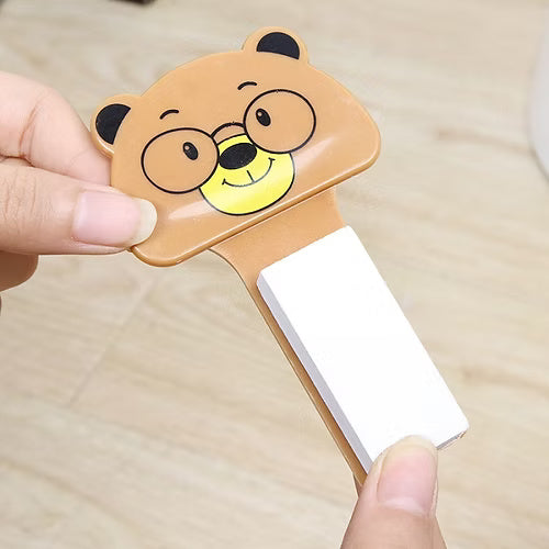 2 Pcs Cartoon Design Toilet Lid Lifter (Random)