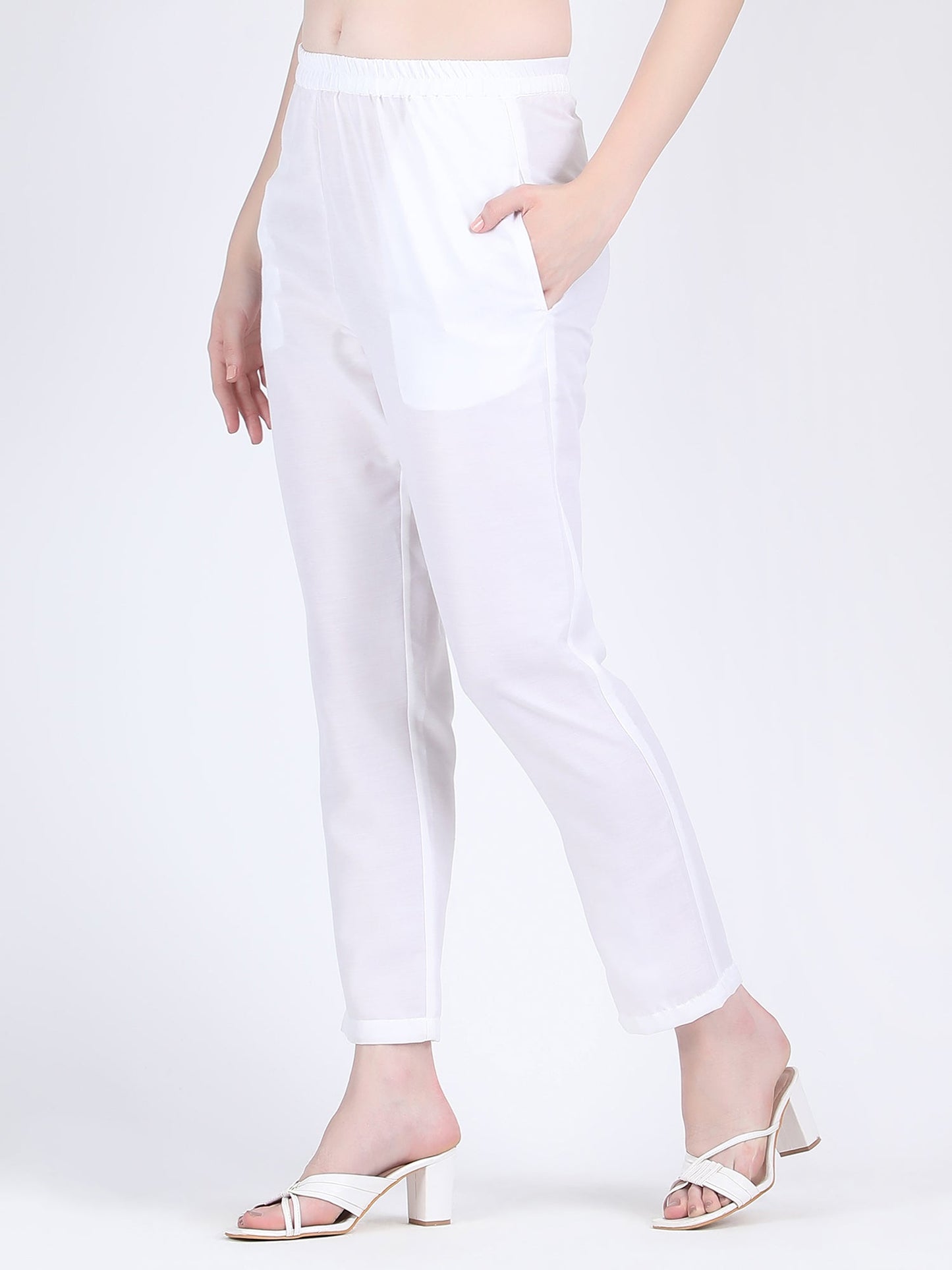 MUSLIN VISCOSE FLARED LONG SHIRT IN WHITE WITH PINK FLORAL MOTIFS