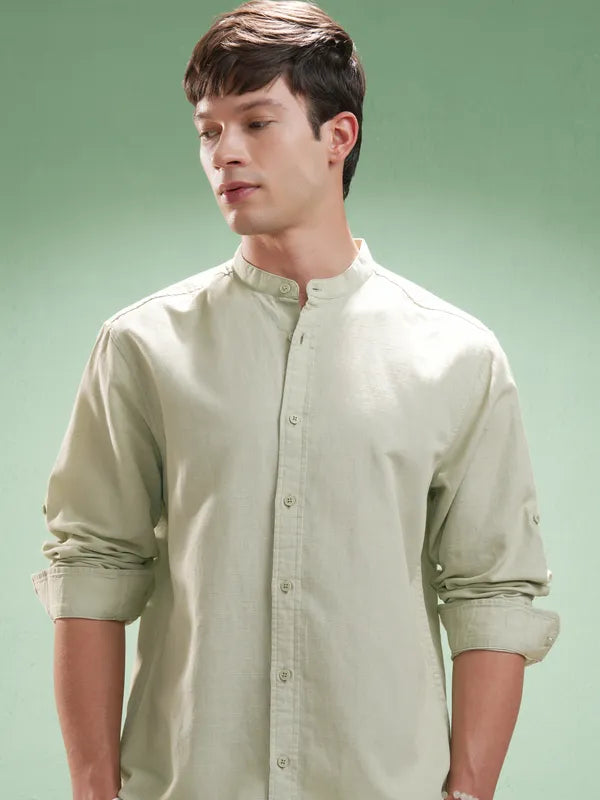 Suburbans Men Green Self Design Relaxed Fit Casual Shirt