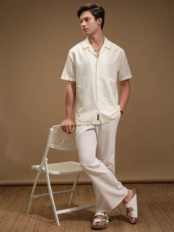 Suburbans Men Off White Self Design Relaxed Fit Casual Shirt