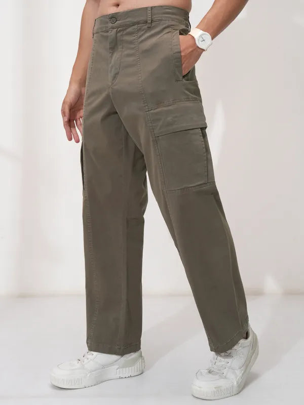 Suburbans  Men Brown Solid Straight Fit Cargos