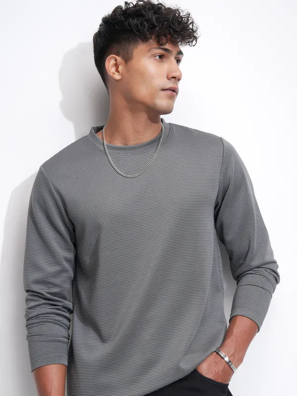 Suburbans Men Grey Self Design Relaxed Fit T-Shirt