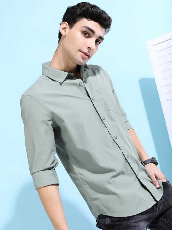 Suburbans Men Green Solid Slim Fit Casual Shirts