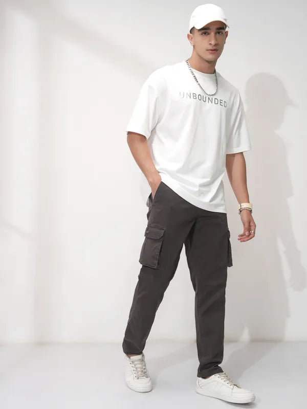 Suburbans Men Grey Solid Tapered Fit Cargos