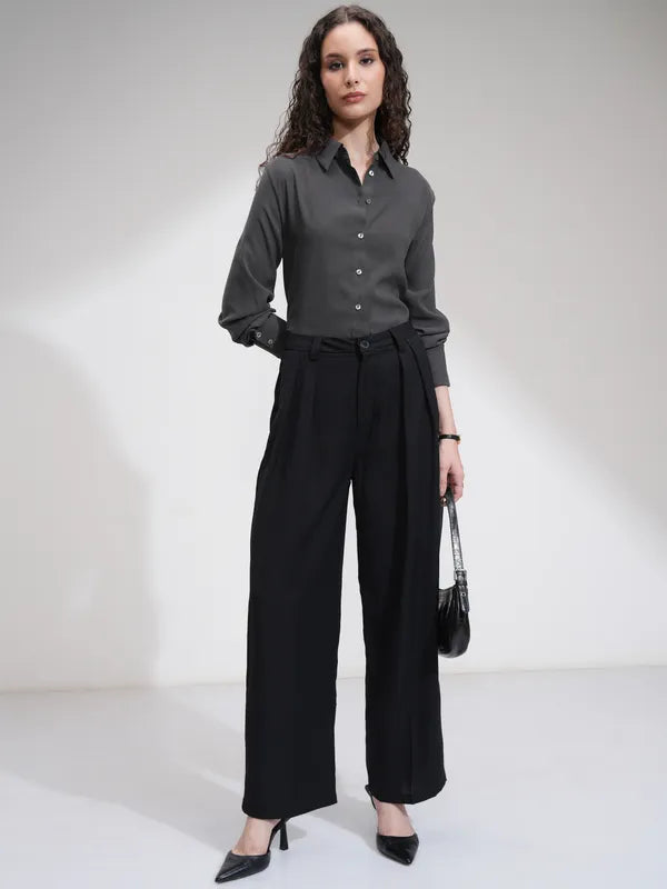 Suburbans Women Charcoal Solid Relaxed Fit Casual Shirt