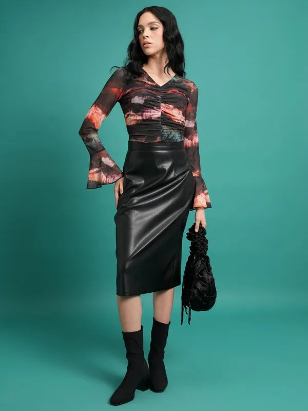 Suburbans Women Brown Solid Regular Tops