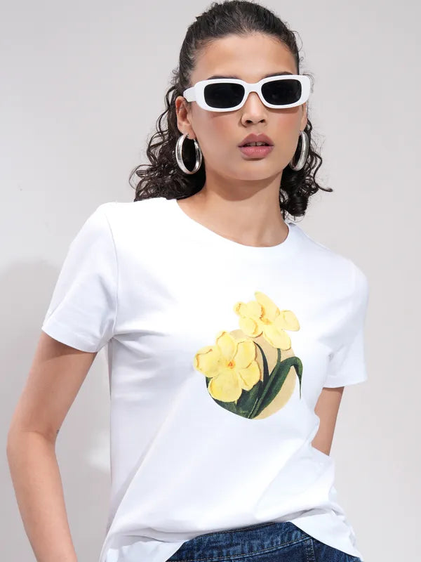 Suburbans Women White Printed Regular Fit T-Shirt