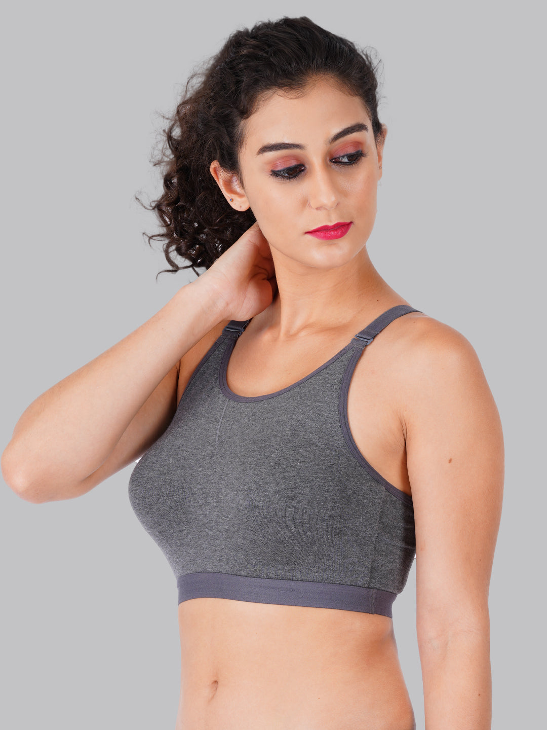SPORTS BRA WITH STRAP