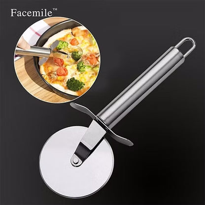 Stainless Steel Pizza Cutter (Minor Damage)