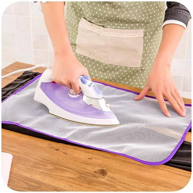 Protective Ironing Cloth Ironing Mat Big And Small (Pack of 2)