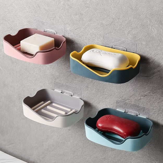Fancy Plastic Soap Dish (Random Colors)