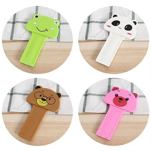 2 Pcs Cartoon Design Toilet Lid Lifter (Random)
