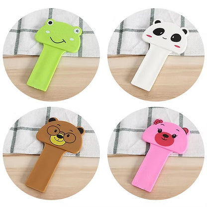 2 Pcs Cartoon Design Toilet Lid Lifter (Random)