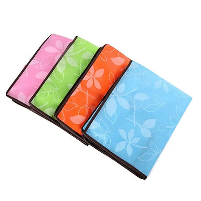 Quilt Storage Clothes Organizer Bag (Random Print)