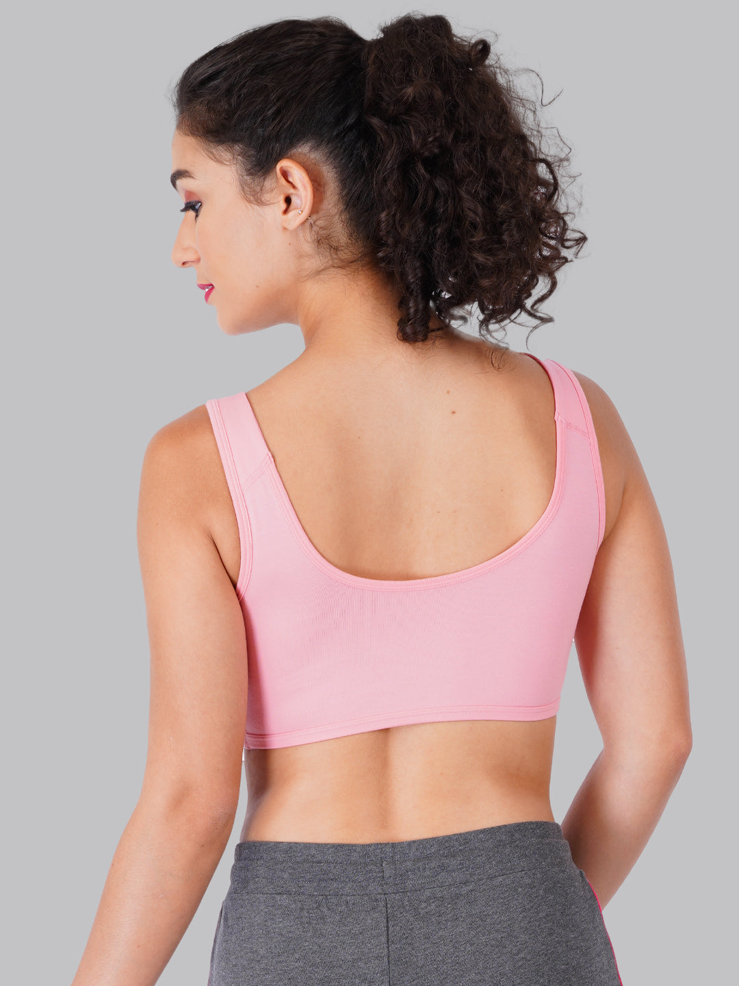 MOULDED SPORTS BRA