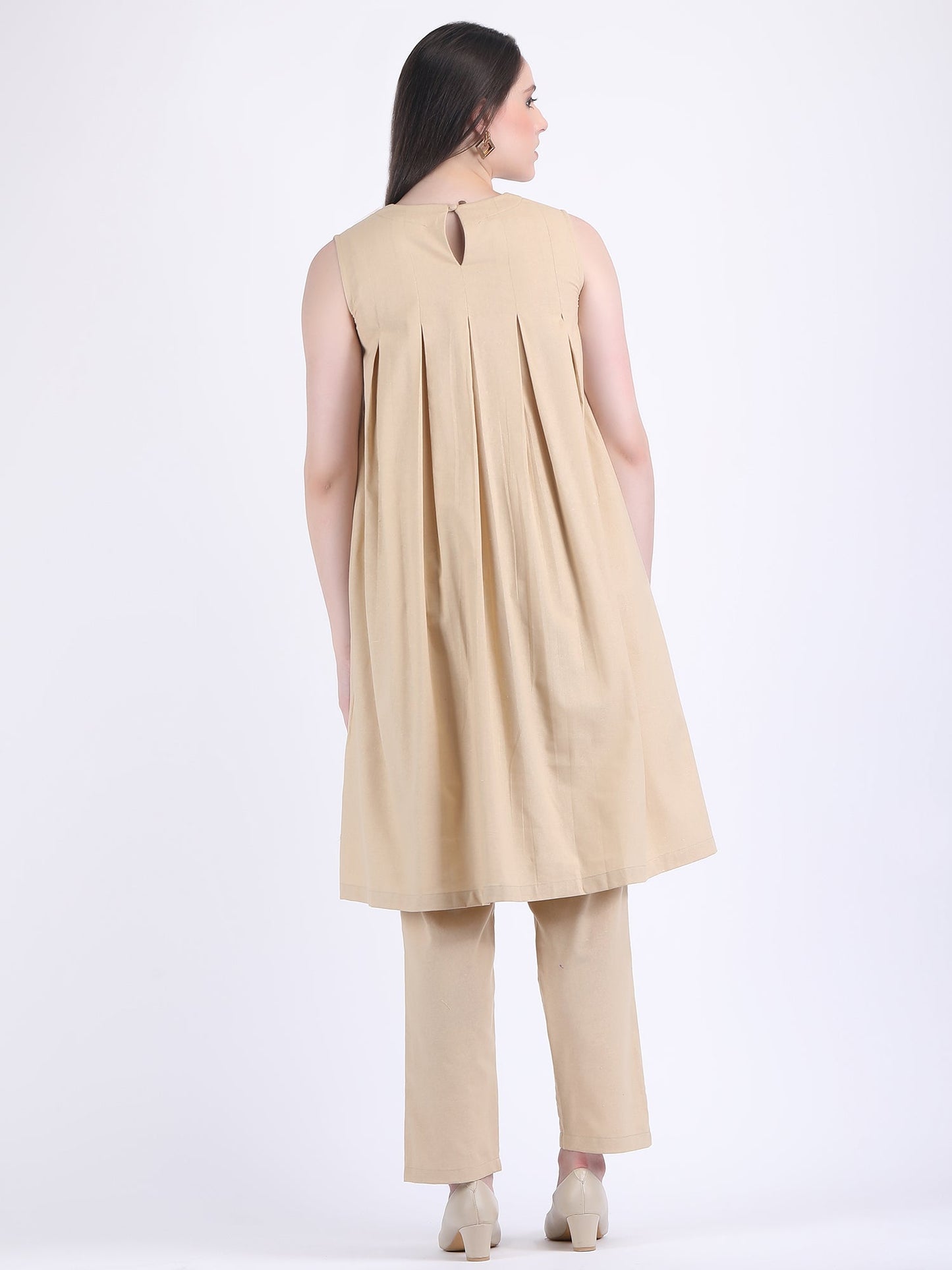 COTTON FLEX COMFORT WEAR BOX PLEATED DRESS CUM KURTA SET WITH STRAIGHT PANTS IN LIGHT FAWN