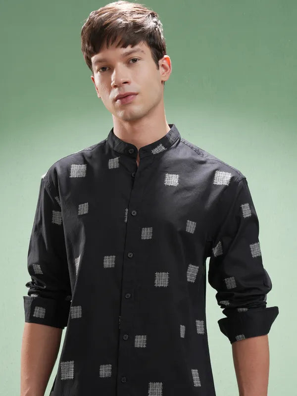 Suburbans Men Navy Blue Self Design Relaxed Fit Casual Shirt
