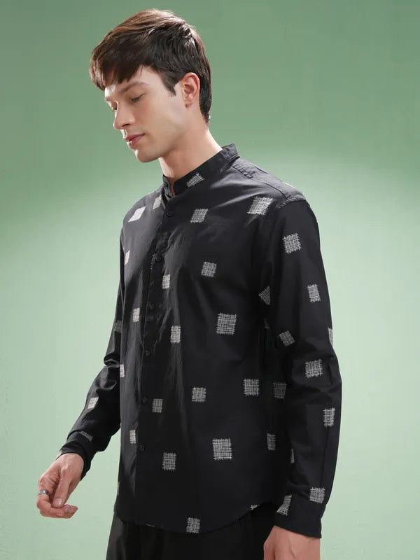 Suburbans Men Navy Blue Self Design Relaxed Fit Casual Shirt