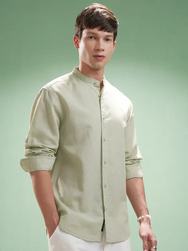 Suburbans Men Green Self Design Relaxed Fit Casual Shirt