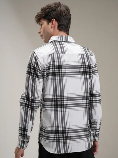 Suburbans Men White Checked Slim Fit Casual Shirt