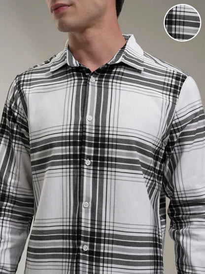 Suburbans Men White Checked Slim Fit Casual Shirt