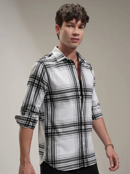 Suburbans Men White Checked Slim Fit Casual Shirt