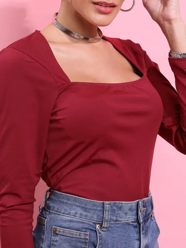 Suburbans  Women Maroon Solid Fitted Tops