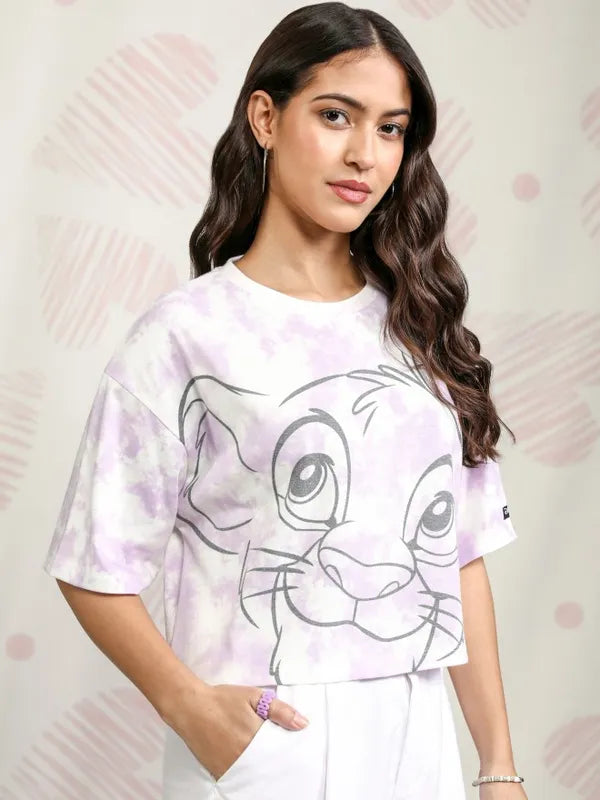 Suburbans Women Lavender Lion King Printed Body Fit T-Shirt