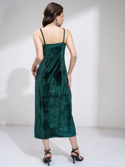 Suburbans   Women Green Solid Bodycon Dress