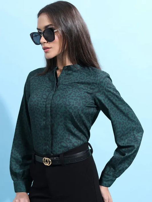 Suburbans   Women Green Printed Casual Shirts