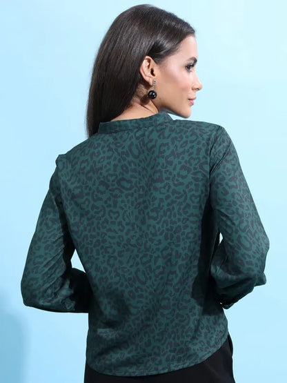 Suburbans   Women Green Printed Casual Shirts