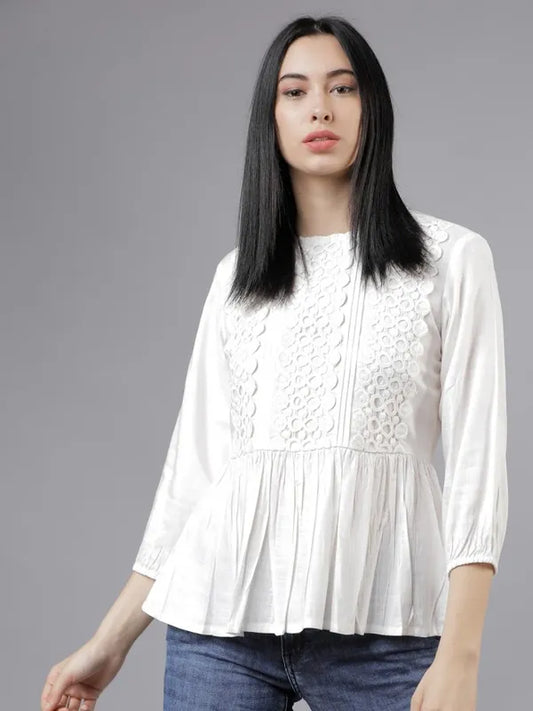 SuburbansWomen Off White Solid Peplum Tops