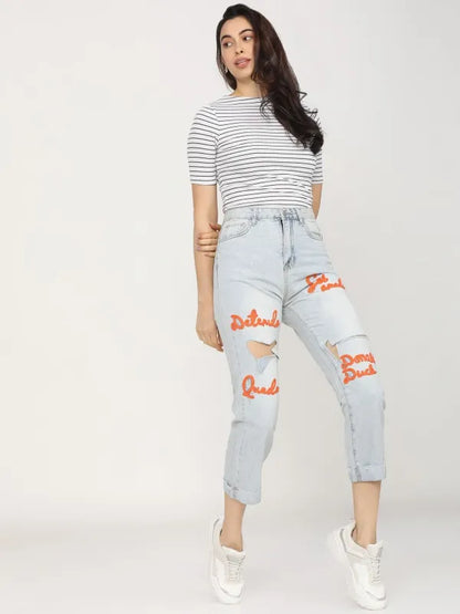 Suburbans Women White Striped Fitted Tops