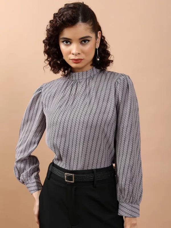 Suburbans  Women White Printed Blouson Tops