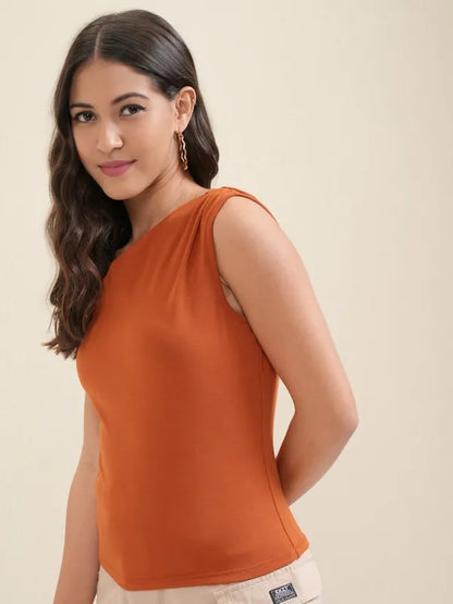 Suburbans  Women Rust Solid Fitted Top