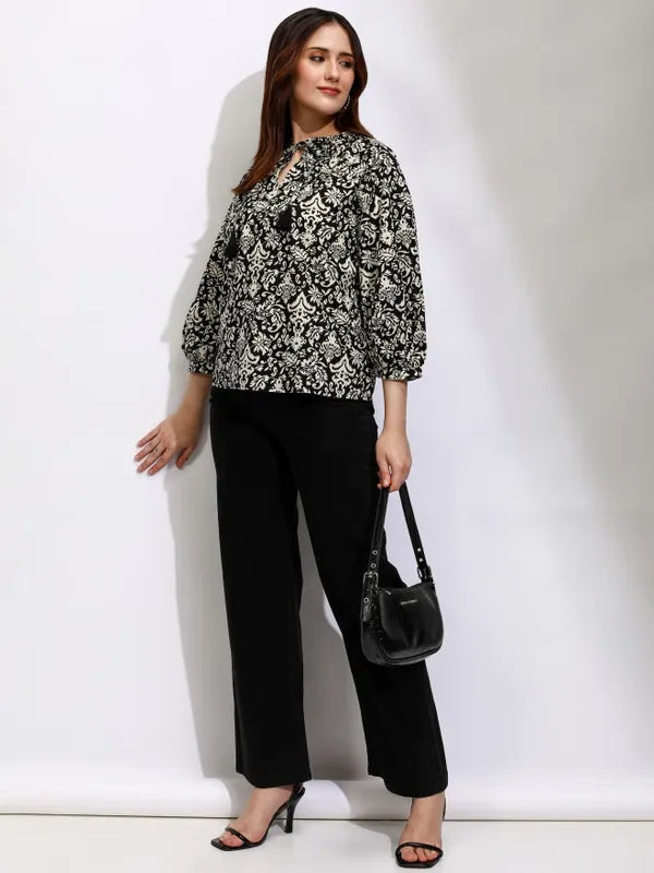 Suburbans  Women Black Printed Regular Top