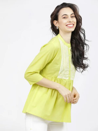 Suburbans  Women Yellow Printed Regular Tops